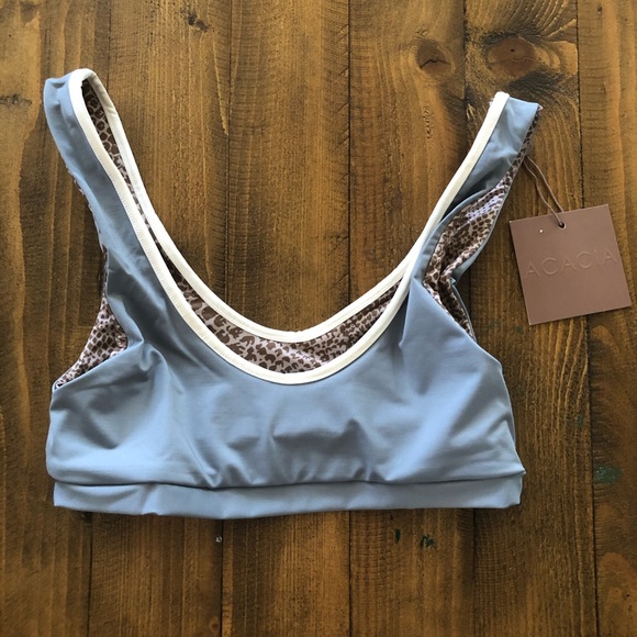 Acacia ✨ Nica top in platinum NWT - Picture 4 of 5